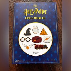 Williams Sonoma Harry Potter Cookie Baking Kit